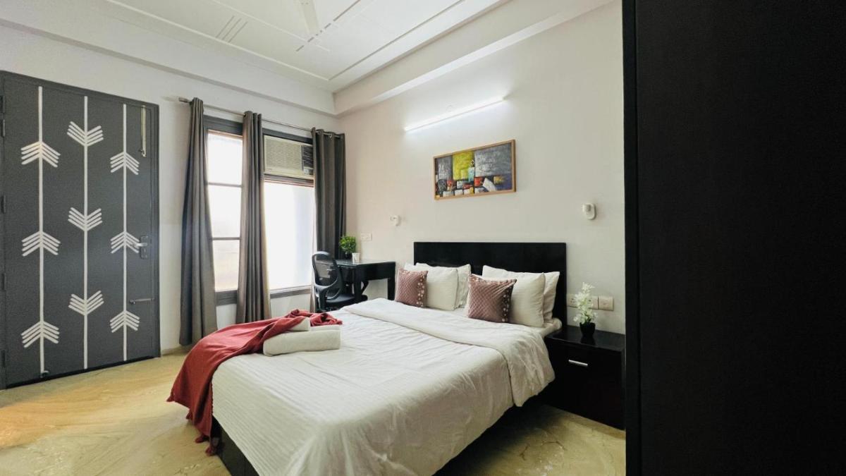 BluO 1BHK Medanta Medicity, Kitchen, Lift, Balcony - Housity