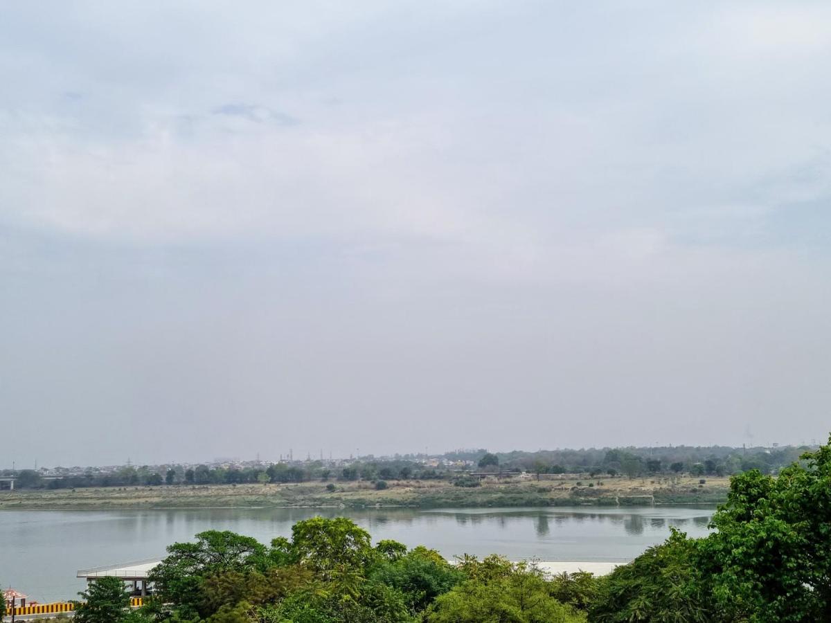 Hotel Sangam View - Housity