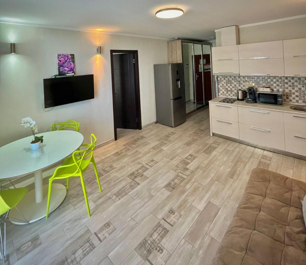 Holiday Premium Apartments Batumi - Housity