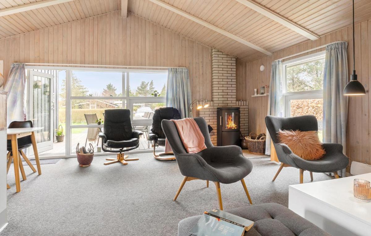 Holiday Home Tarm 53 - Housity