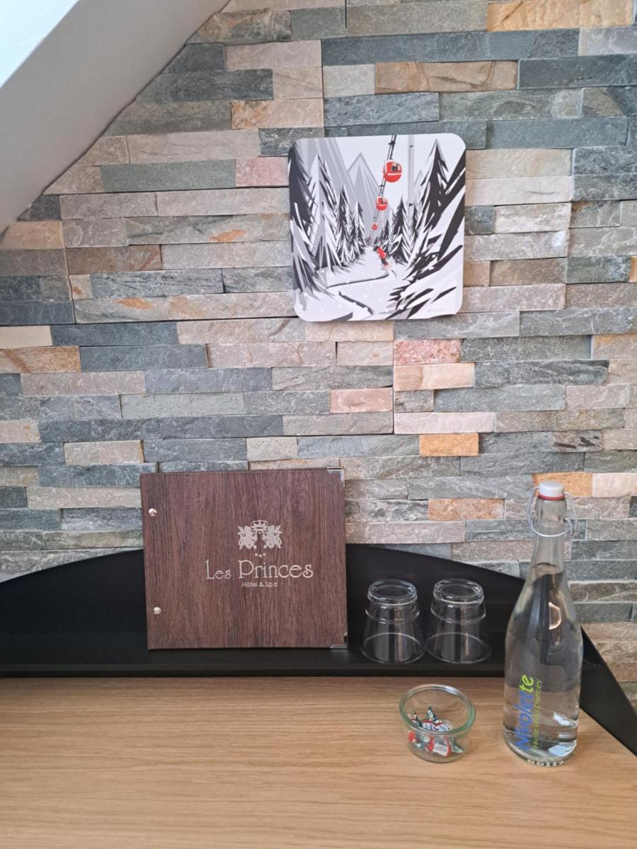 Boissons dans l'établissement Hôtel des Princes, Chambéry Centre