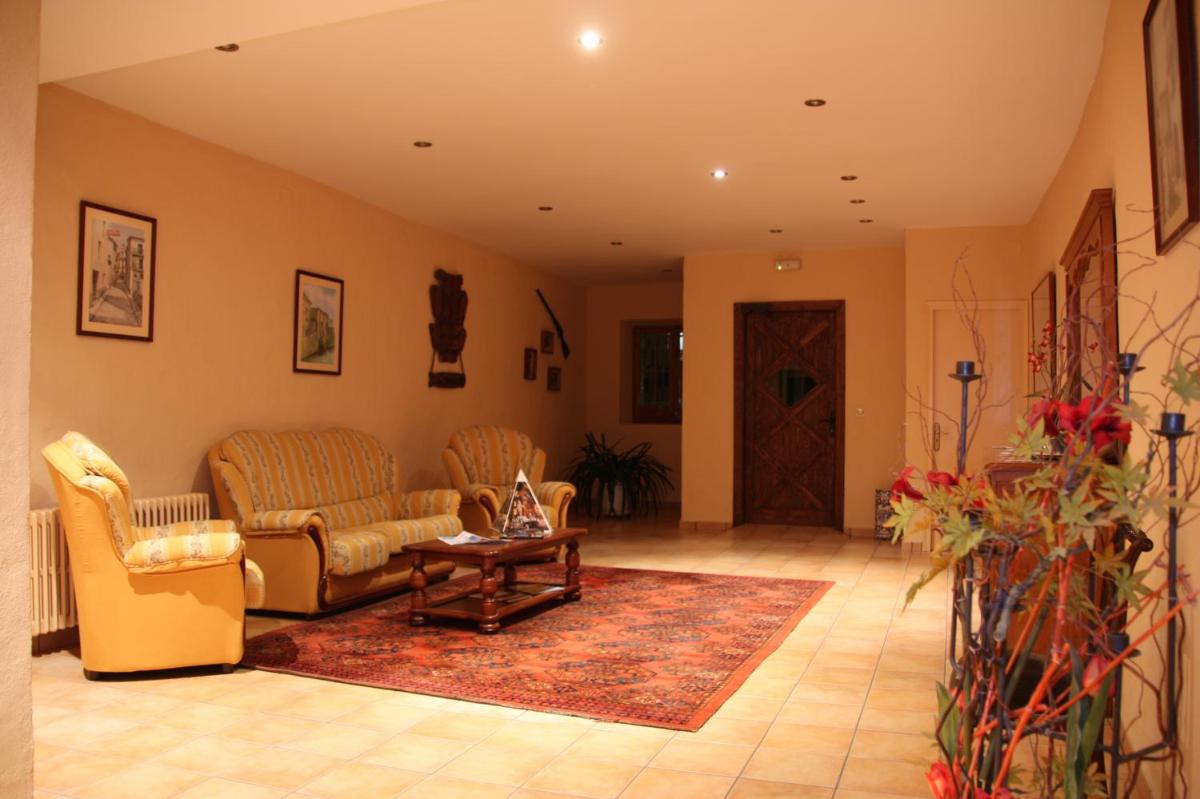 Apartamentos Cal Ratero - Housity