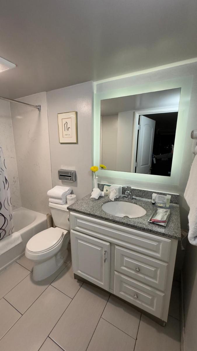 The Palo Alto Inn - Housity