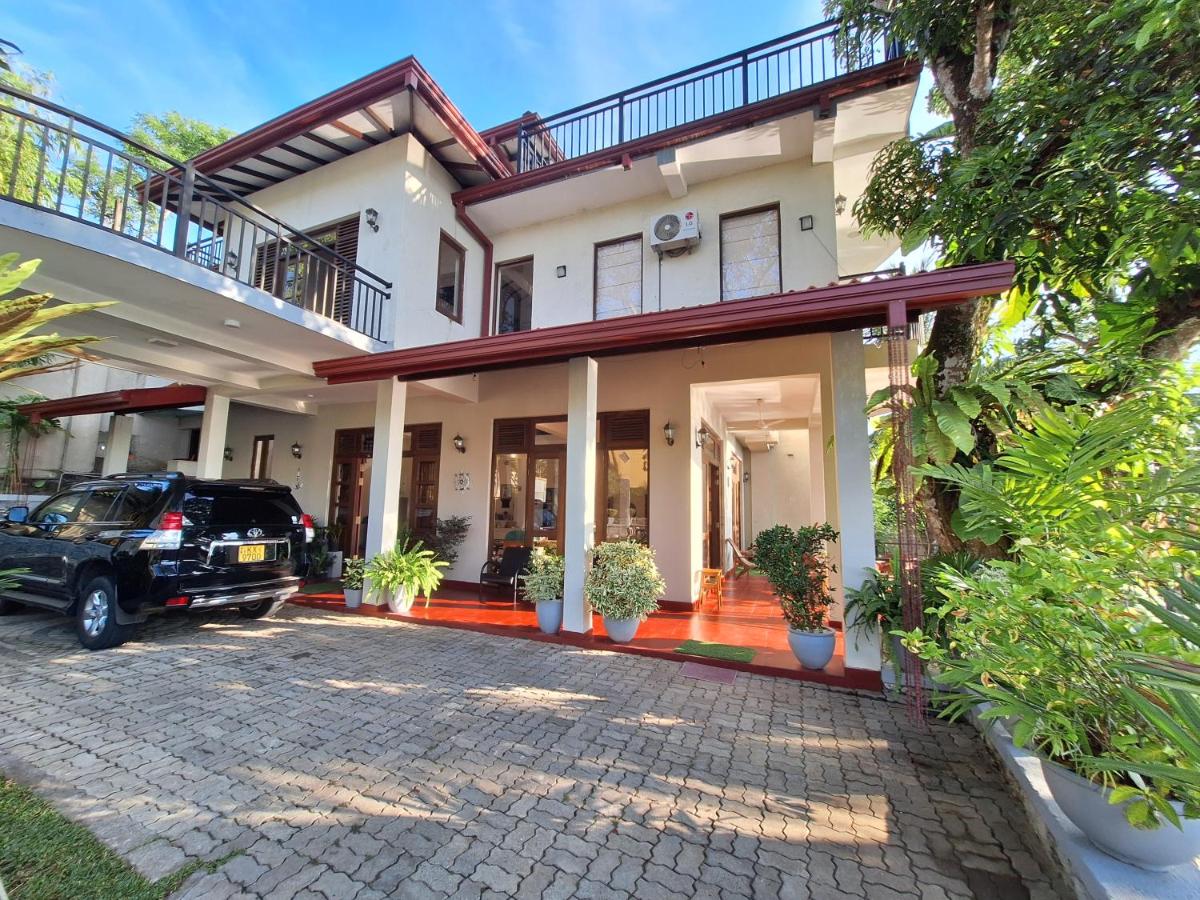 MyHoliday Home @ Bandaragama - Housity