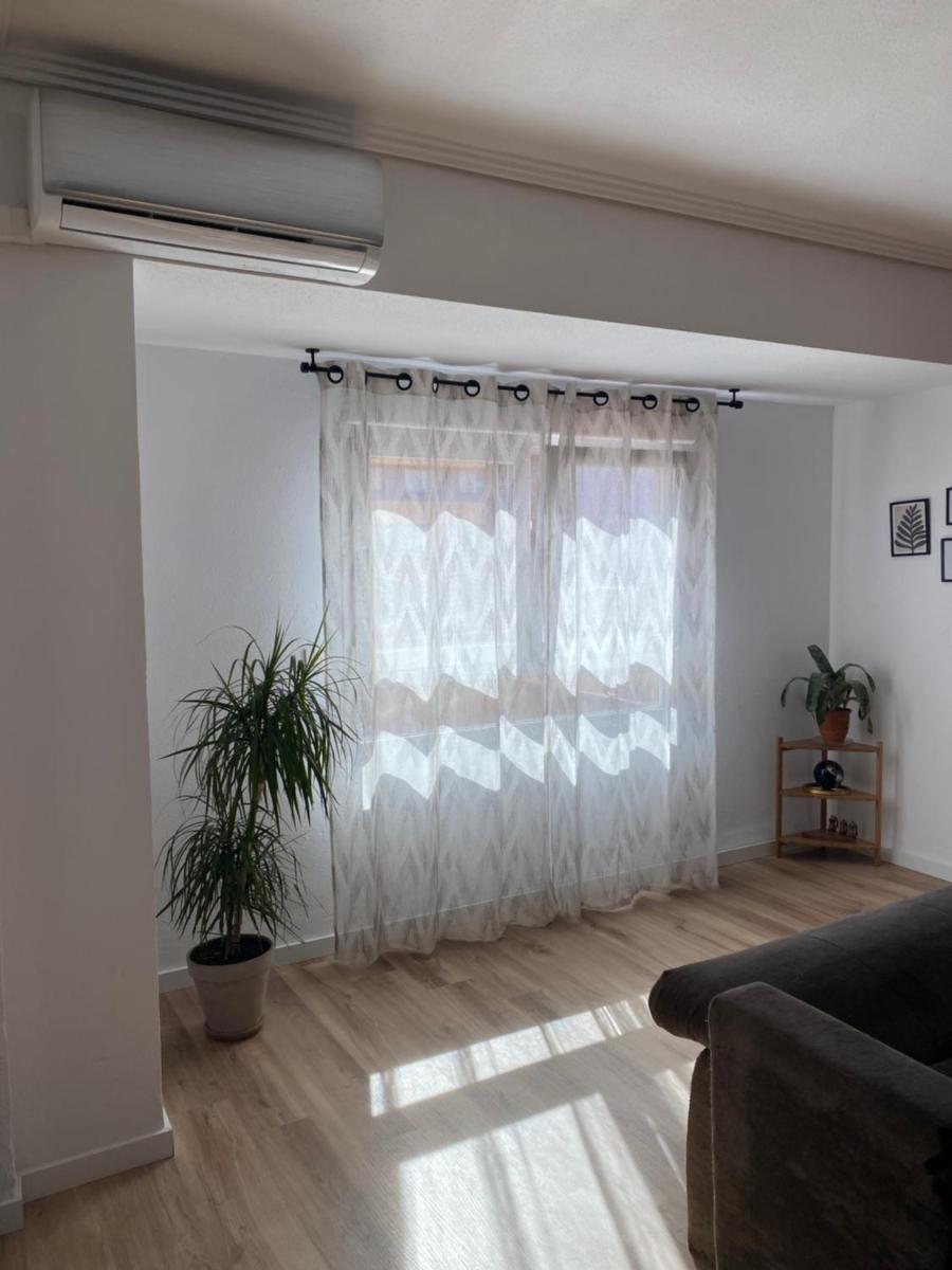 Apartamento luminoso y espacioso junto al Mediterraneo, WIFI - Housity