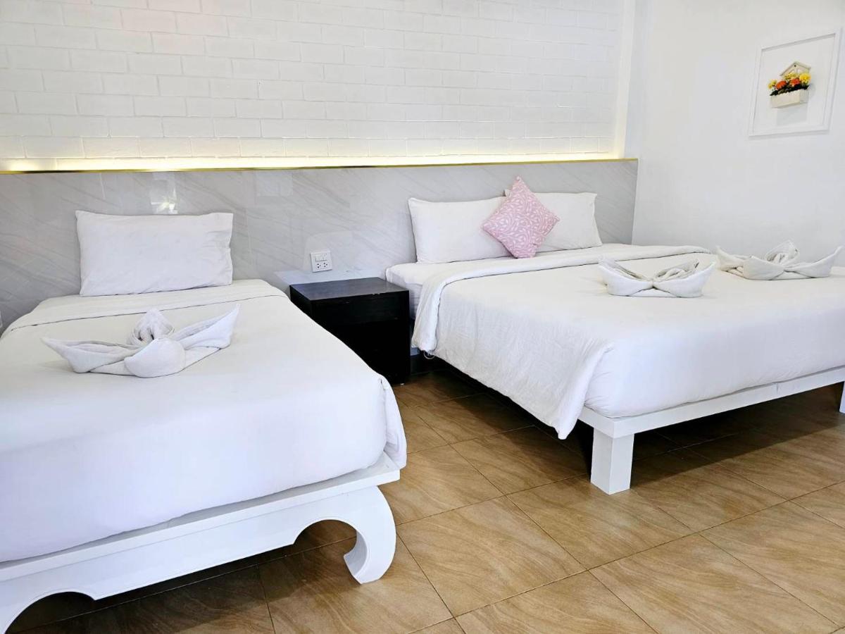 Saithong Resort - Housity