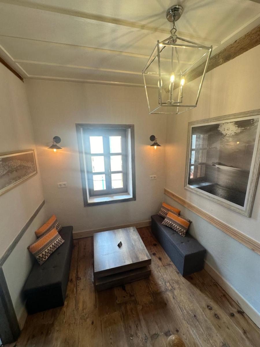 Castellorizon Pensione - Housity