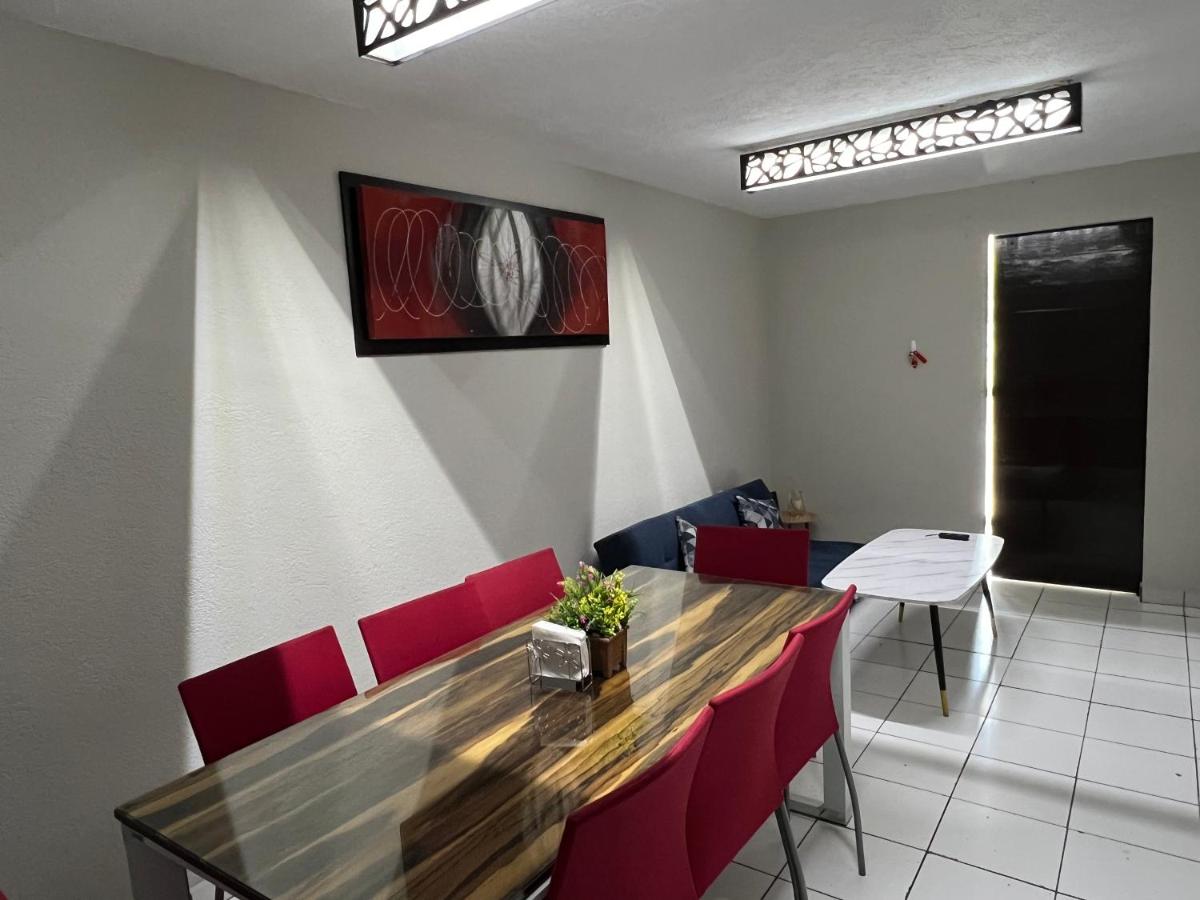 Casa Petfriendly Bosque de la Primavera - Housity