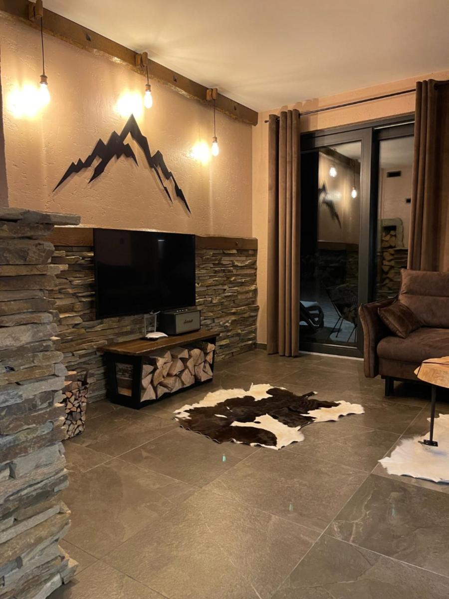APARTAMENT KAUKAZ - Hizvo