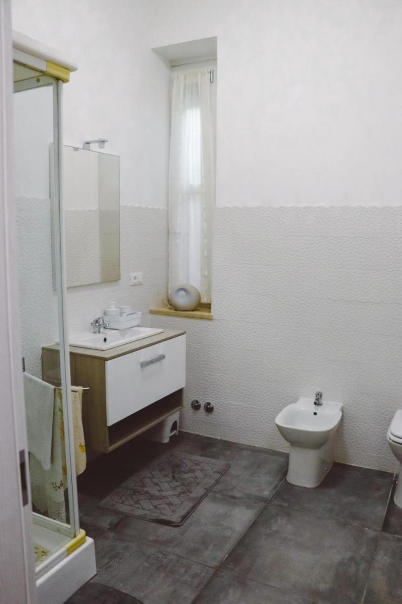 La Casa di Piccolì di Gabriele Martelli e Catia Pacetti - Camera FARFALLA - Housity