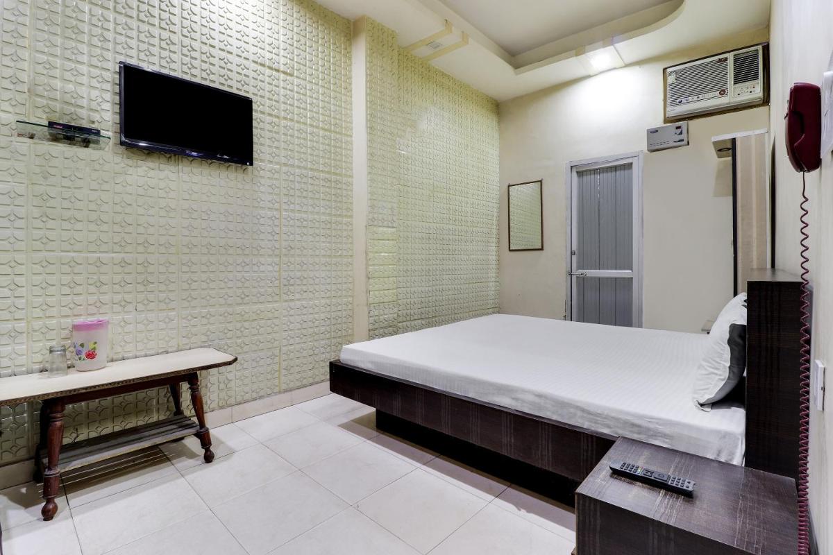 SPOT ON 40076 Hotel Sunny - Housity