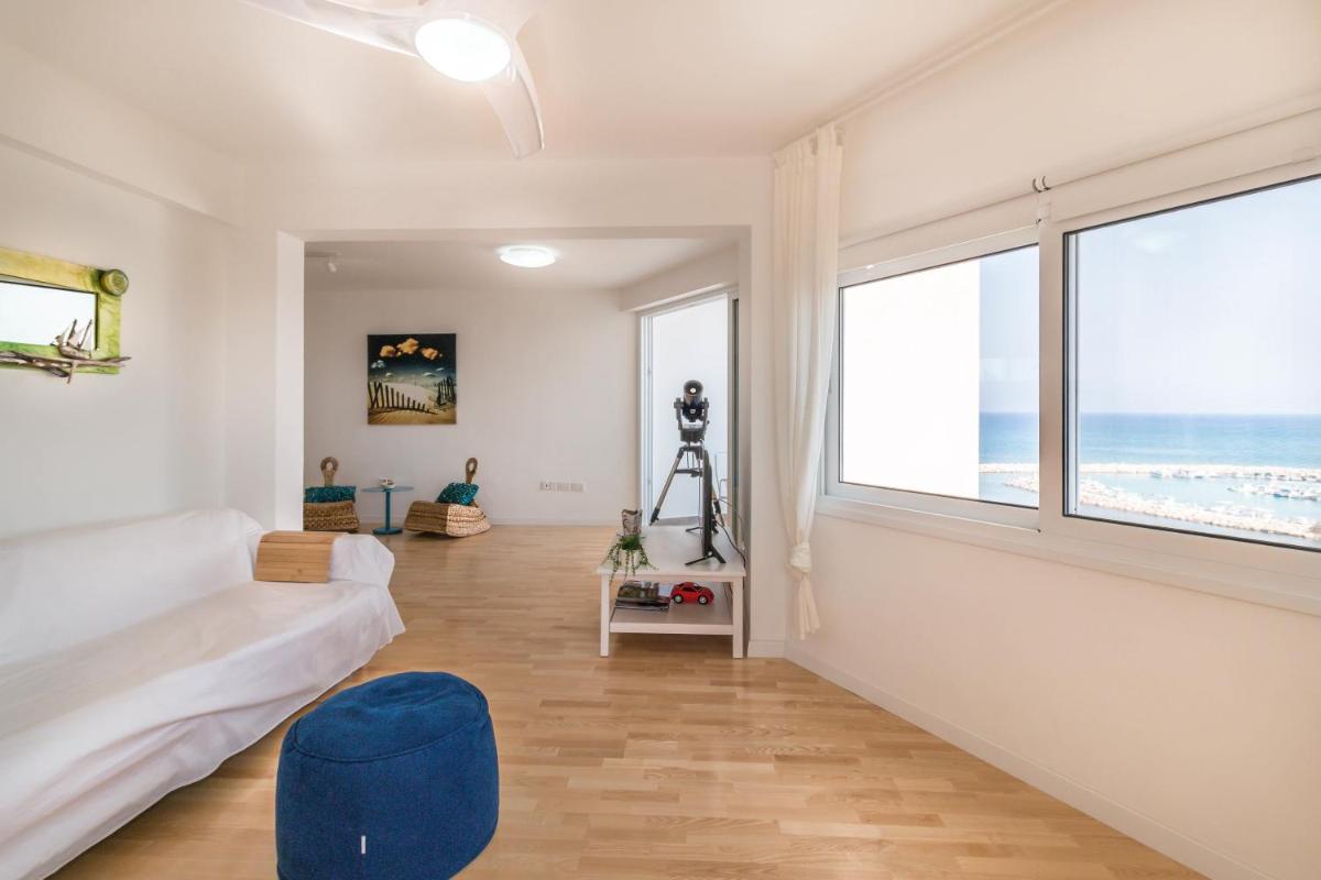 Suitetrails - Limanaki Beach Aparment