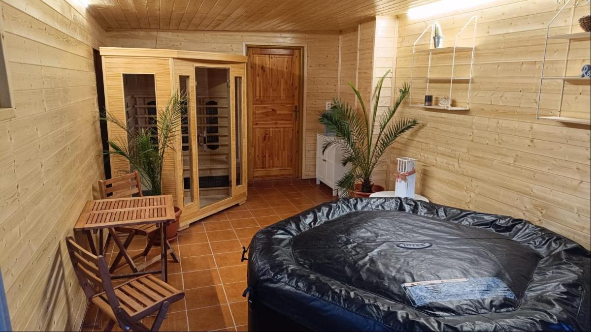 Bystra 14 - Housity