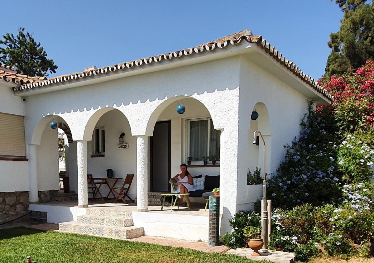 Blue Vista Gardenroom - Housity