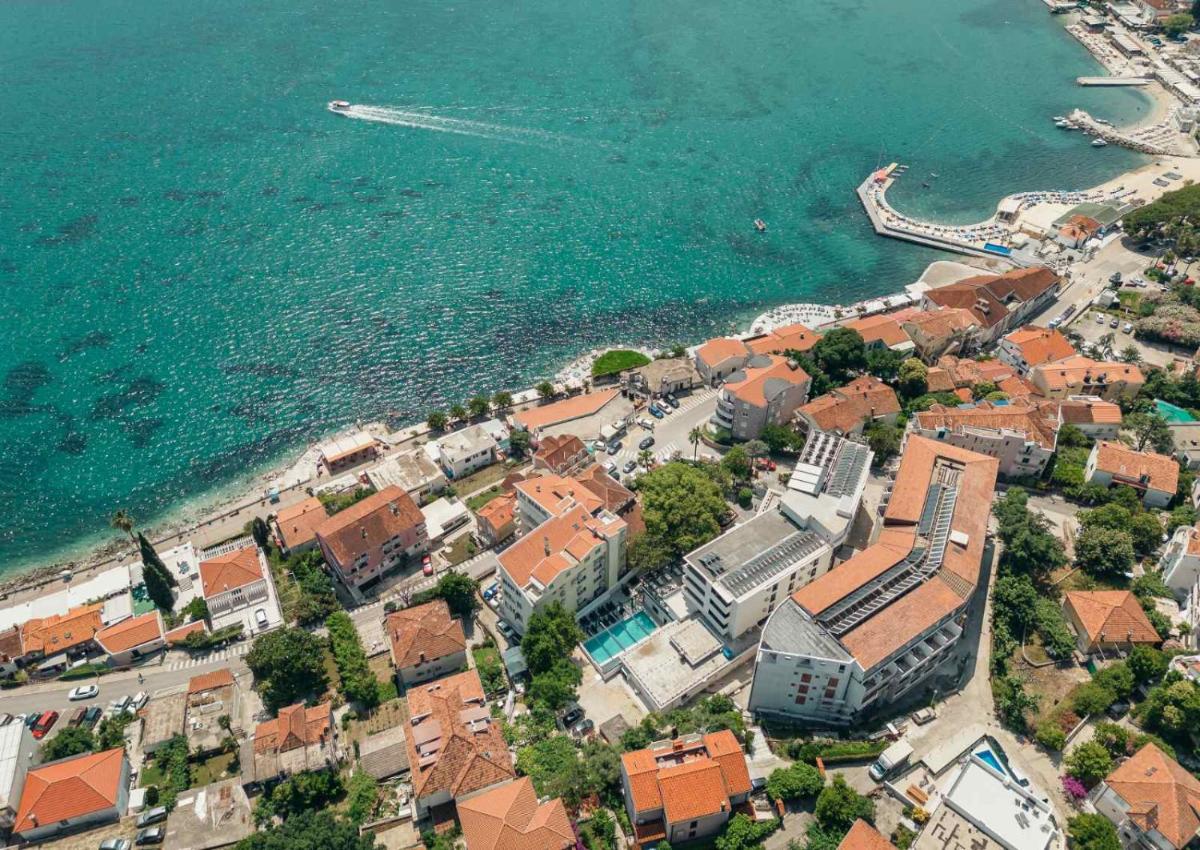HOTEL TALIA - Housity