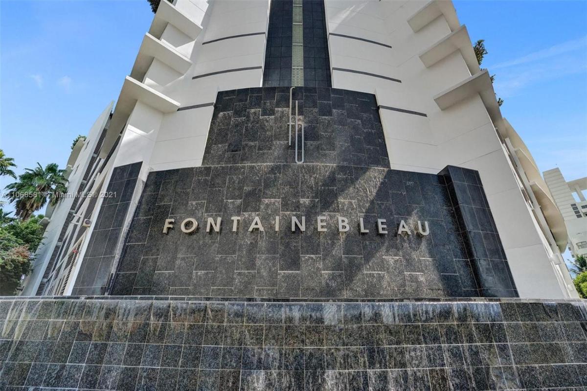 Fontainebleau Miami Beach - Housity