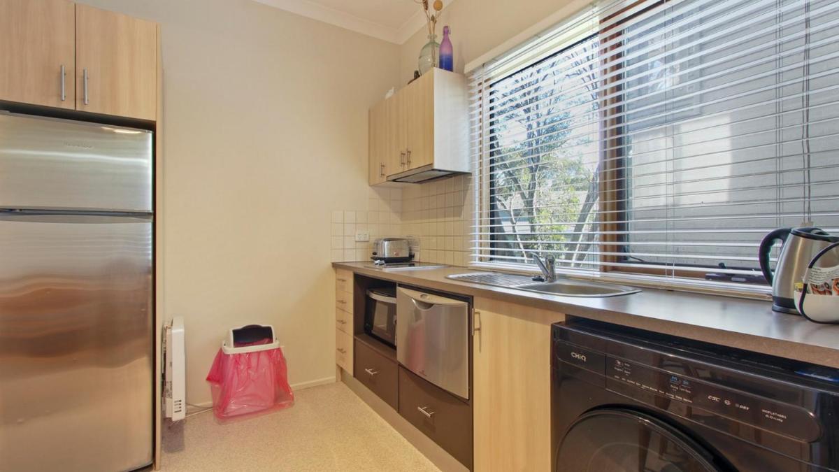 Champagne - Housity