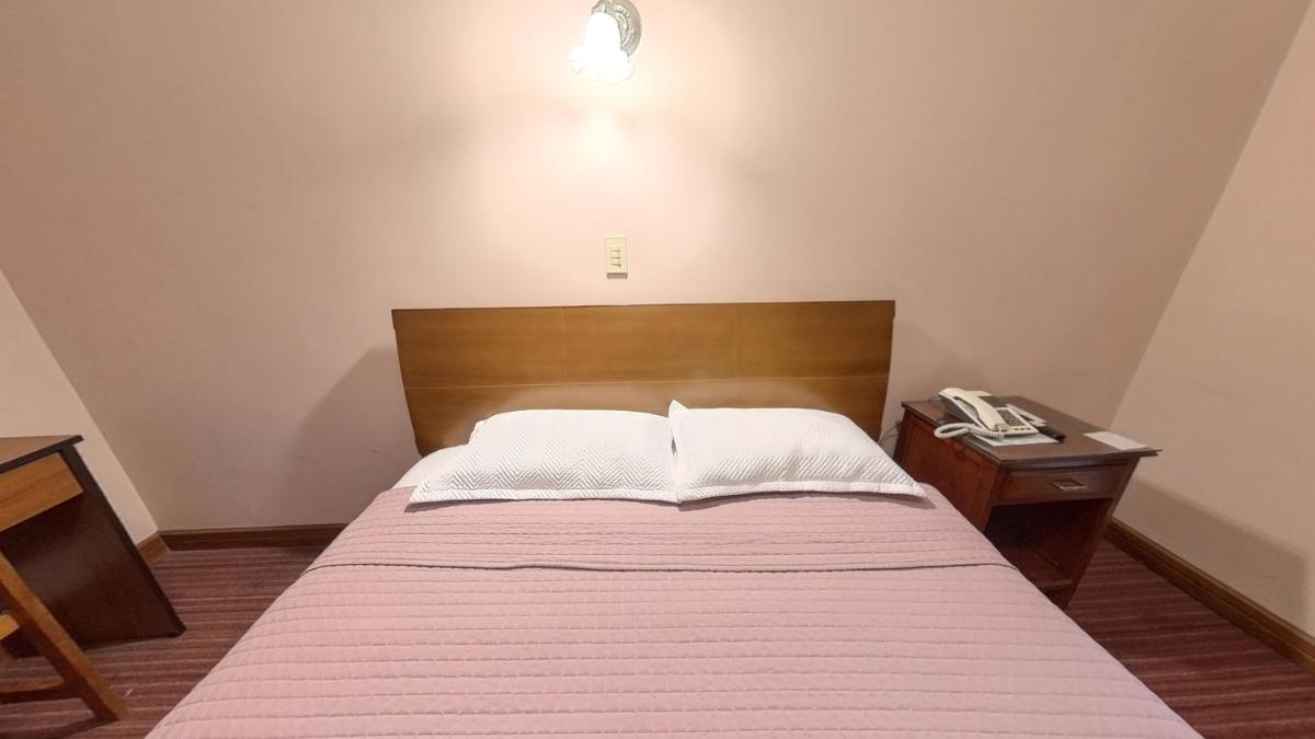 Hostal Pichincha - Hizvo