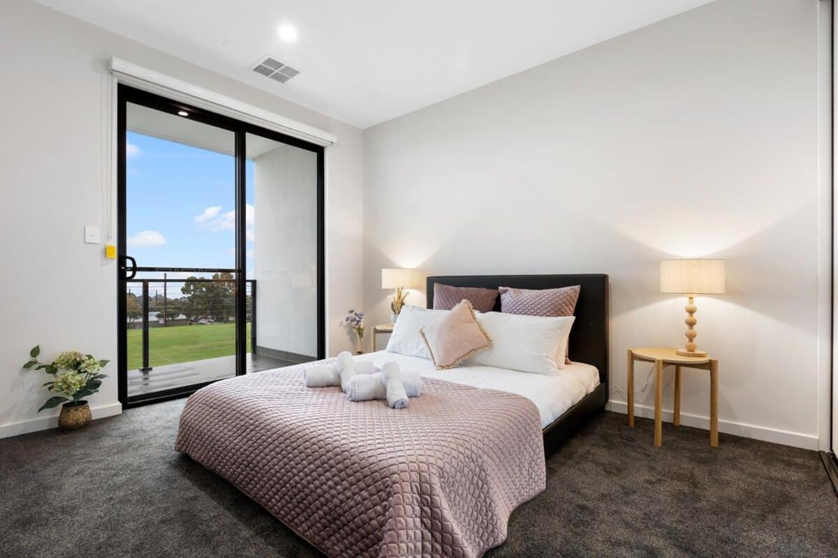 Woodforde 3BR house with an amazing view - Housity