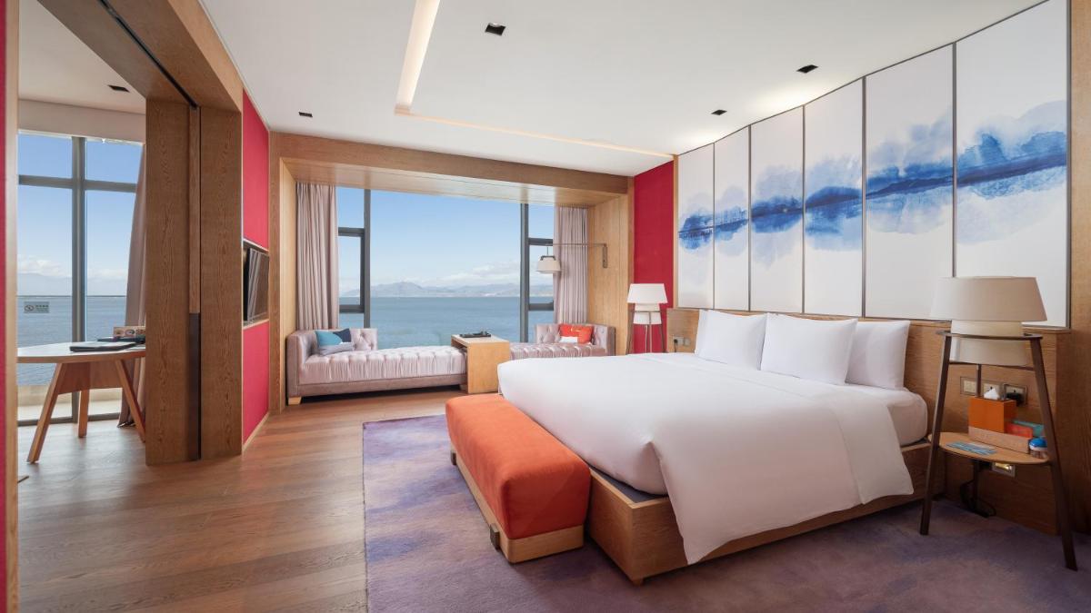 Hotel Indigo Dali Erhai by IHG - Housity