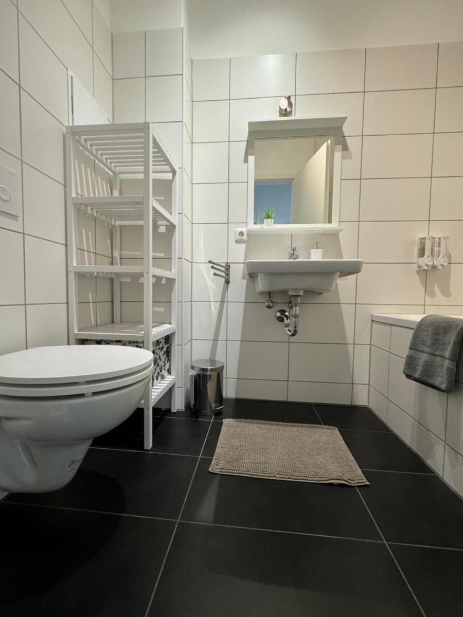 AKK2 Apartment im Zentrum Vollausstattung Balkon - Hizvo
