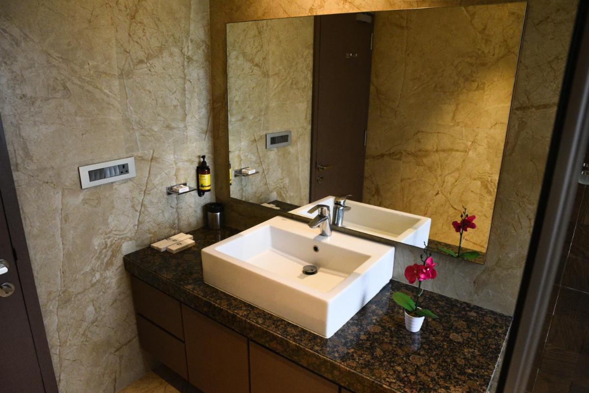 Park Suites - Housity