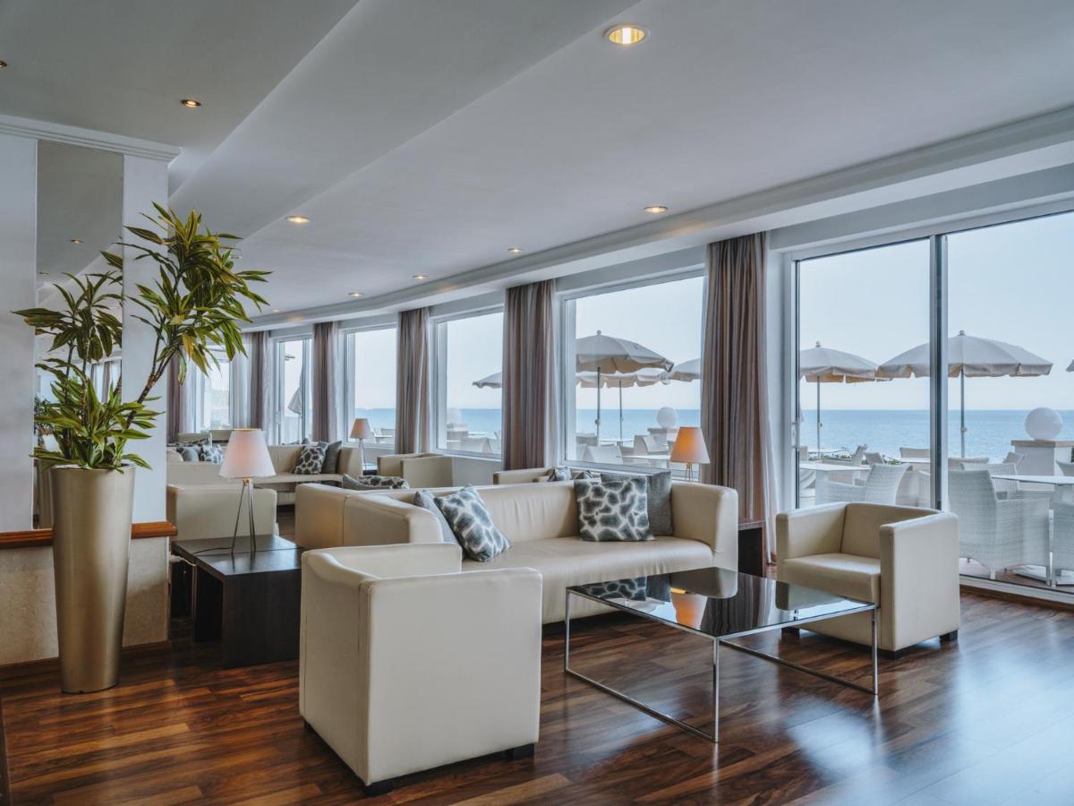 Zona de estar de Grupotel Aguait Resort & Spa - Adults Only