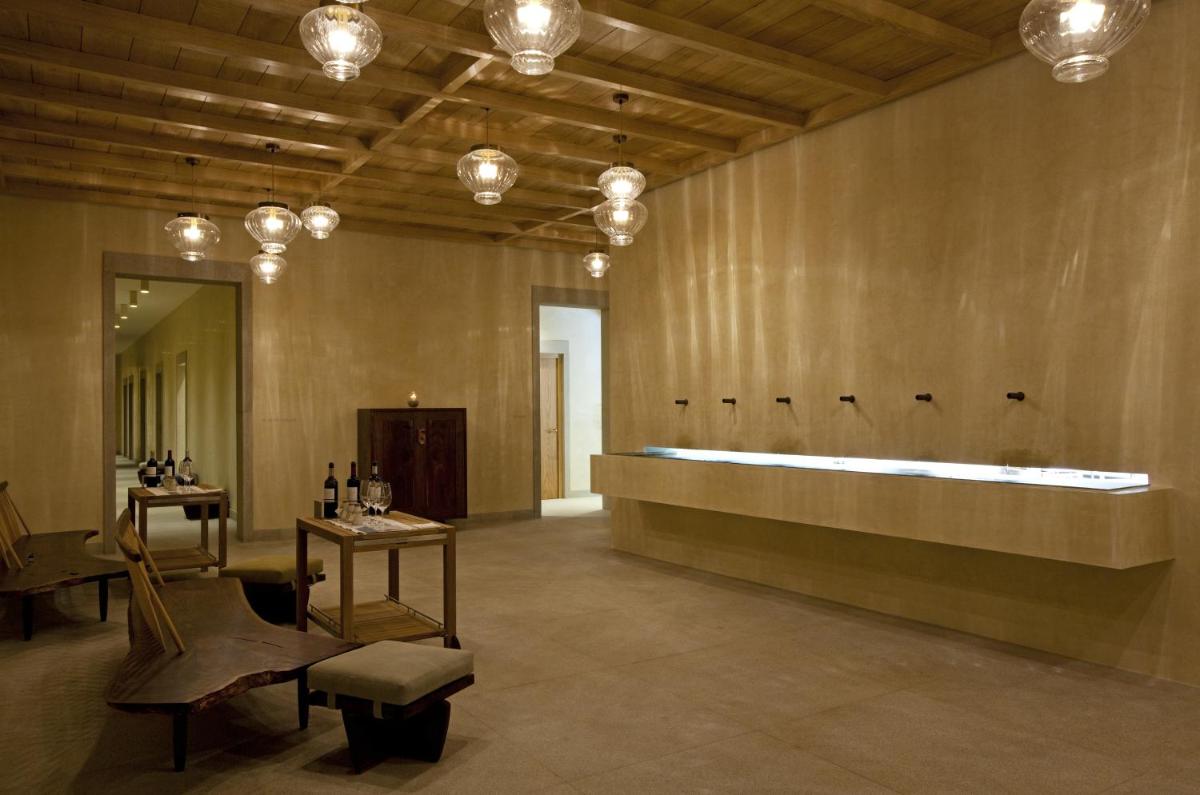 Imagen de la galería de Abadia Retuerta LeDomaine, en Sardoncillo