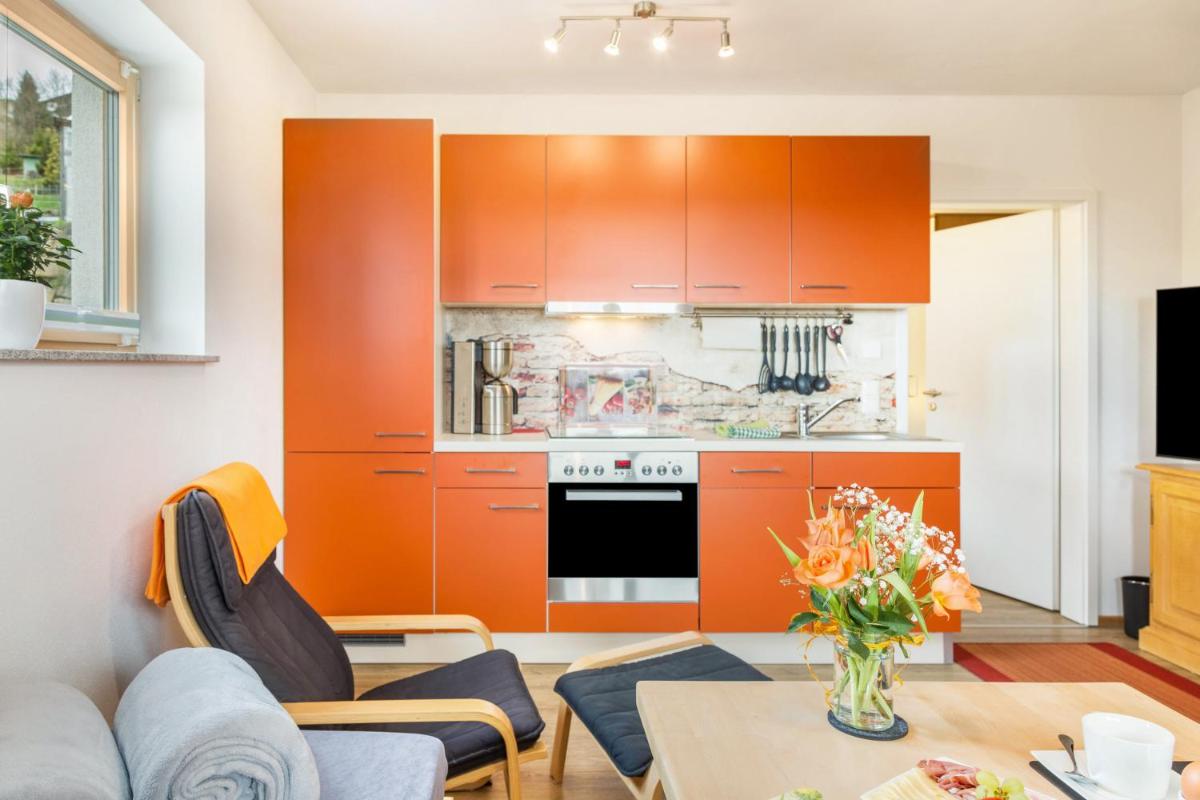 Bauzinger Alm - Housity