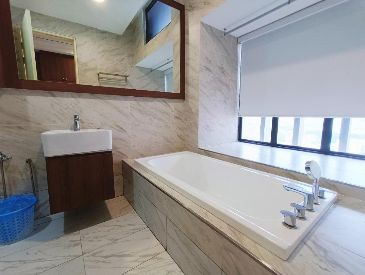 Imperio Melaka Standard Suites by Jeffery Lam Home Management - Hizvo