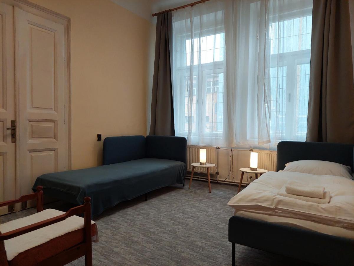 Apartment Corona - Housity