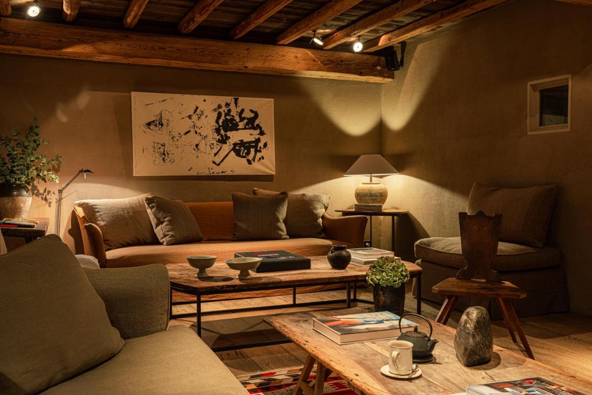 Coin salon dans l'établissement Zannier Le Chalet