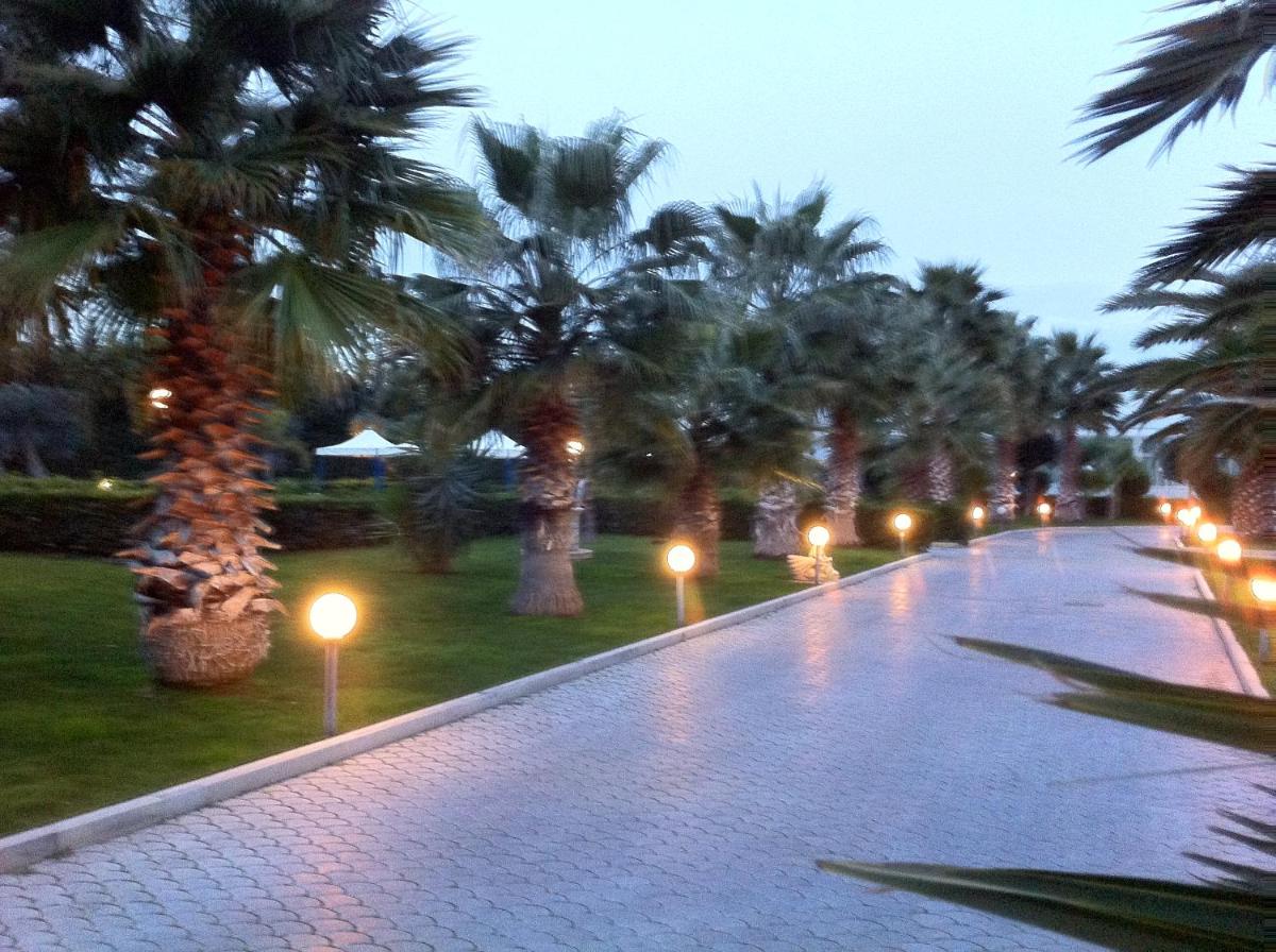 Hotel Jolly - Housity