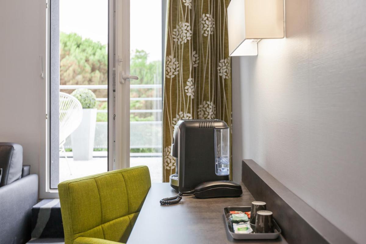Logis Hotel Restaurant & SPA Au Comte d'Ornon - Housity