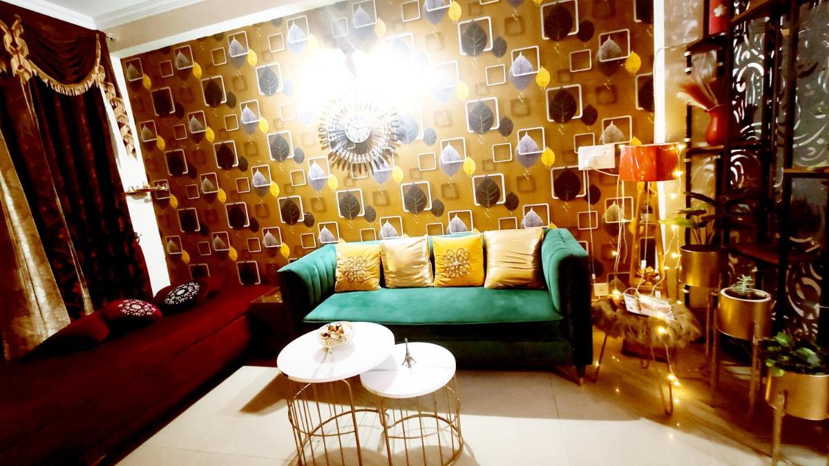 Boutique Stay for Family On Manali Expressway - Housity
