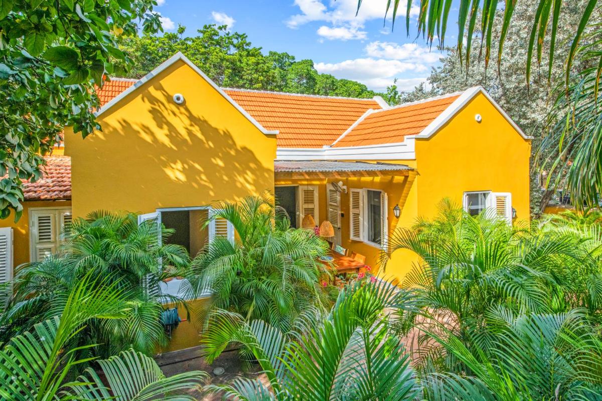 Curaçao Gardens - Hizvo