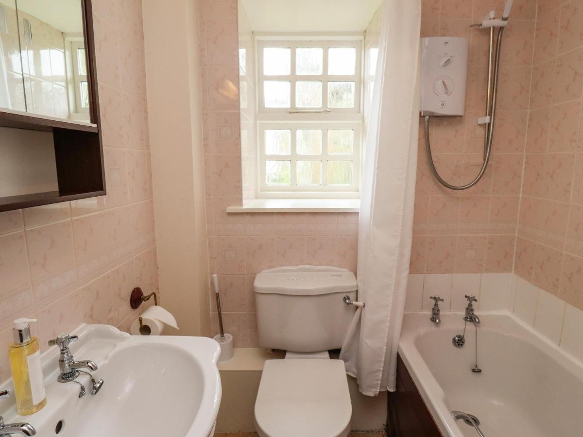 Glebe Cottage - Housity