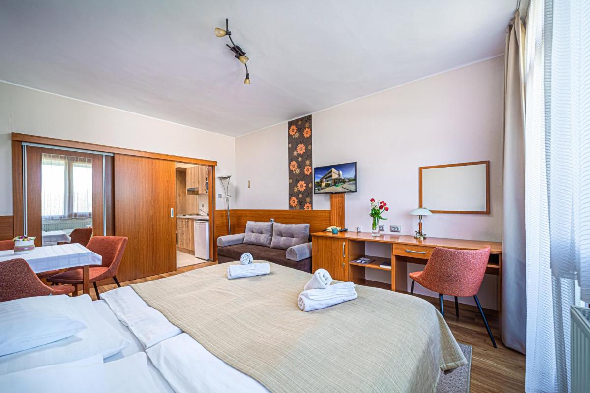 Apartman Hotel - Housity