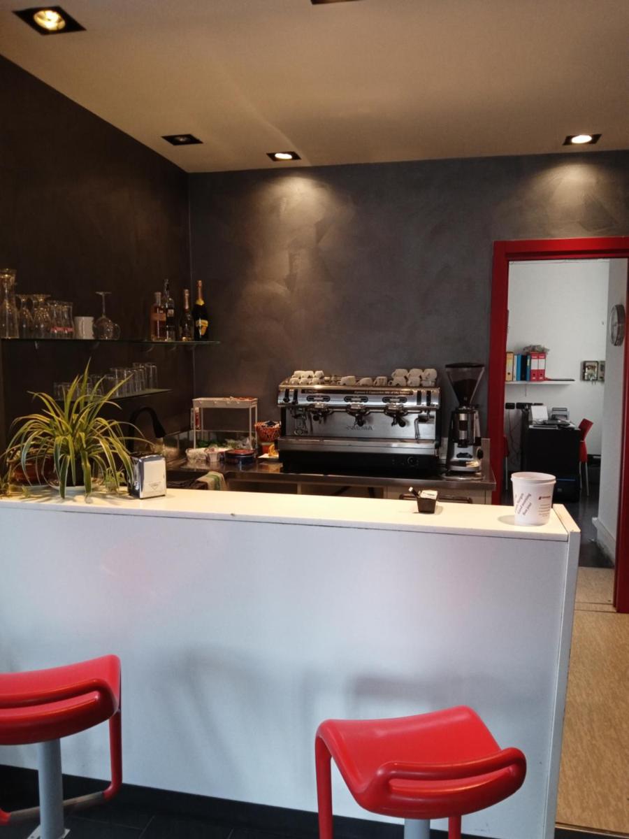 ALBA HOTEL - Housity
