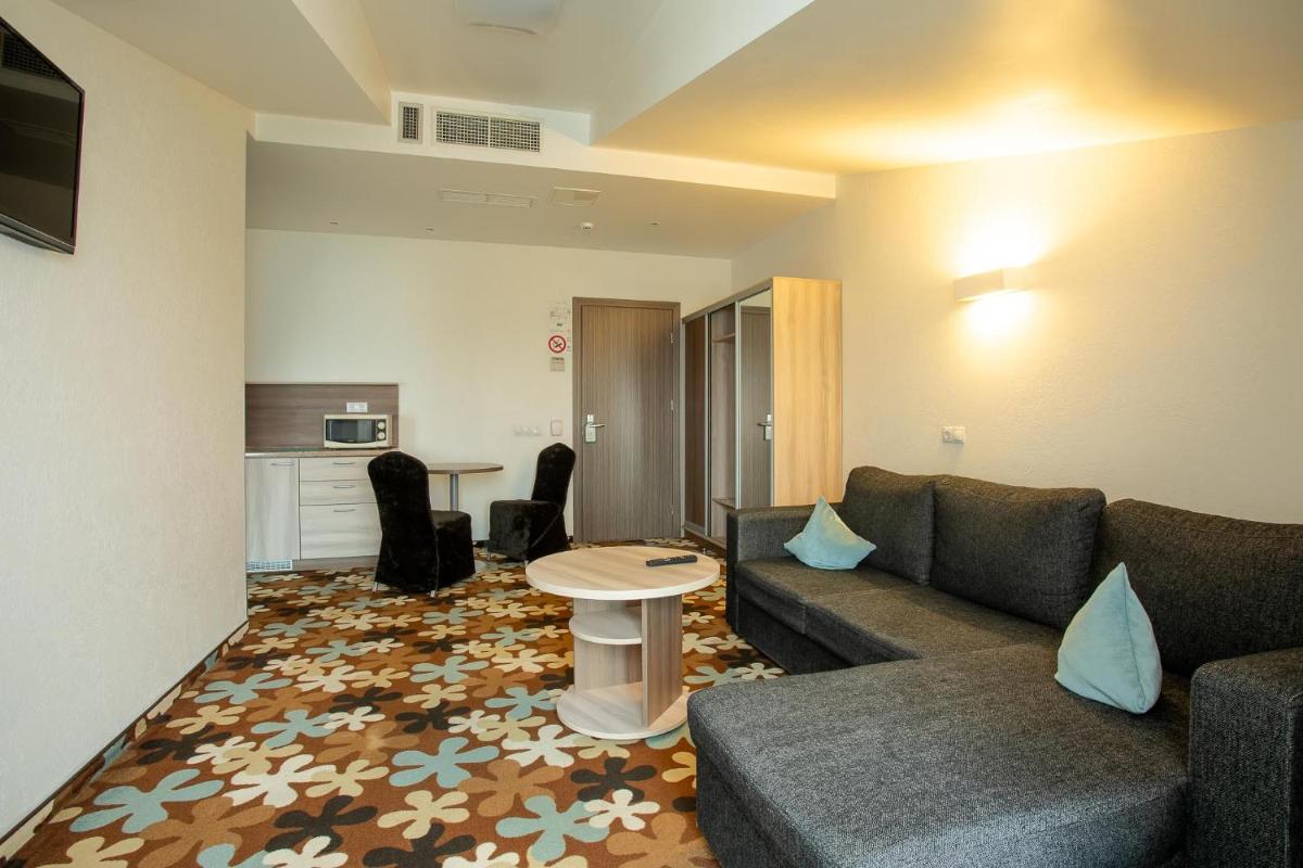 Algiro Hotel - Housity