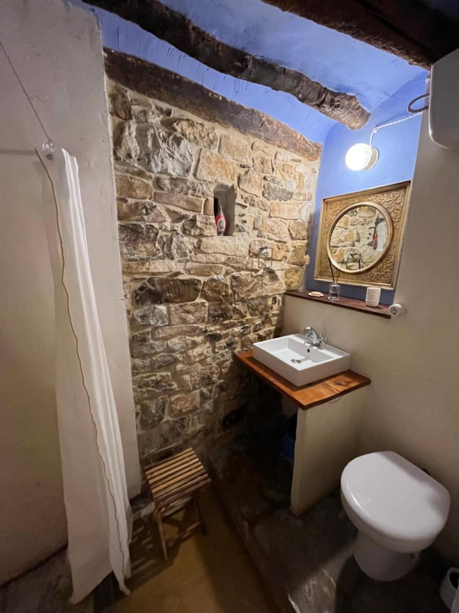Habitación en Casa Señorial del Siglo XVI con Caballos - Housity