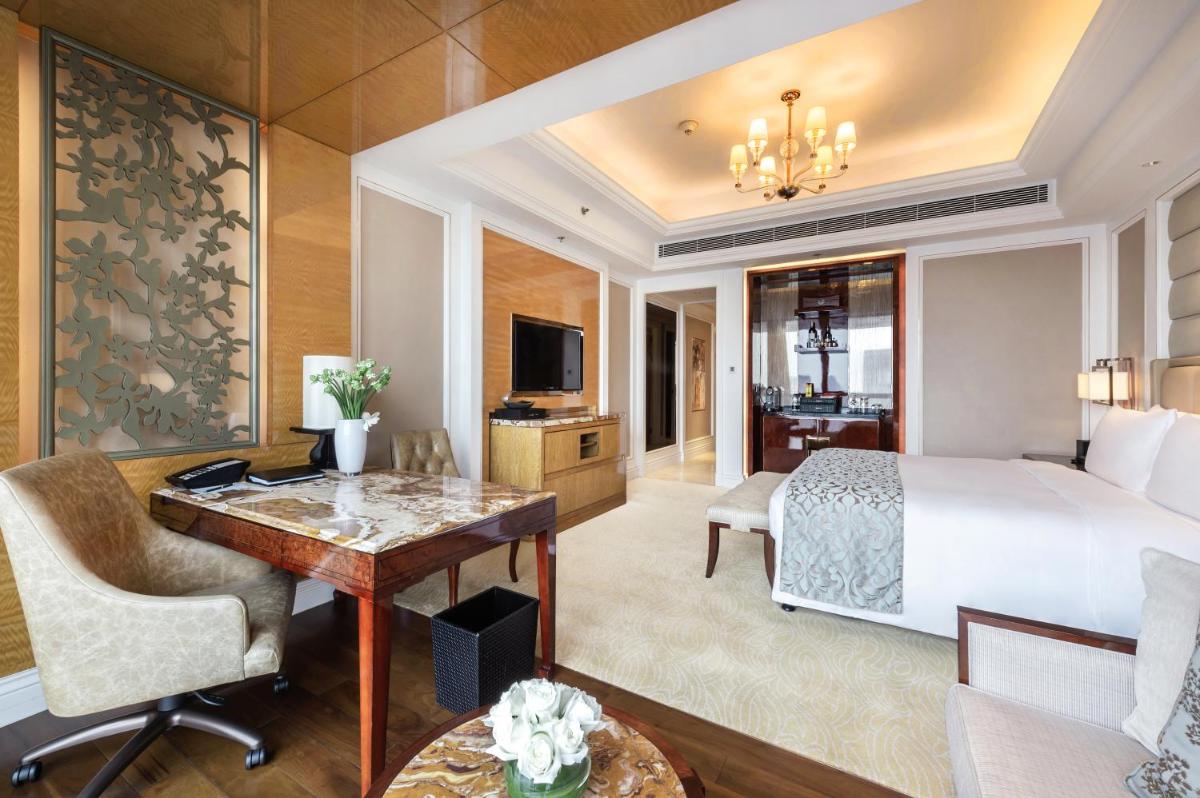 The Ritz-Carlton, Chengdu - Housity