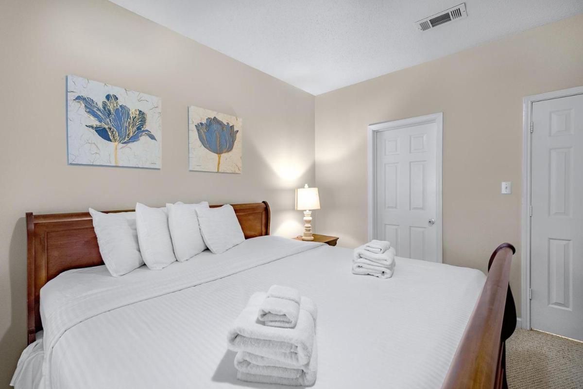 Legacy Villa 705 - Housity