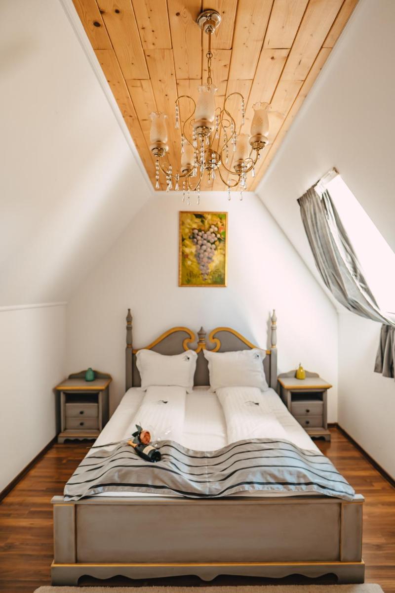 Cabana Dintre Vii - Housity