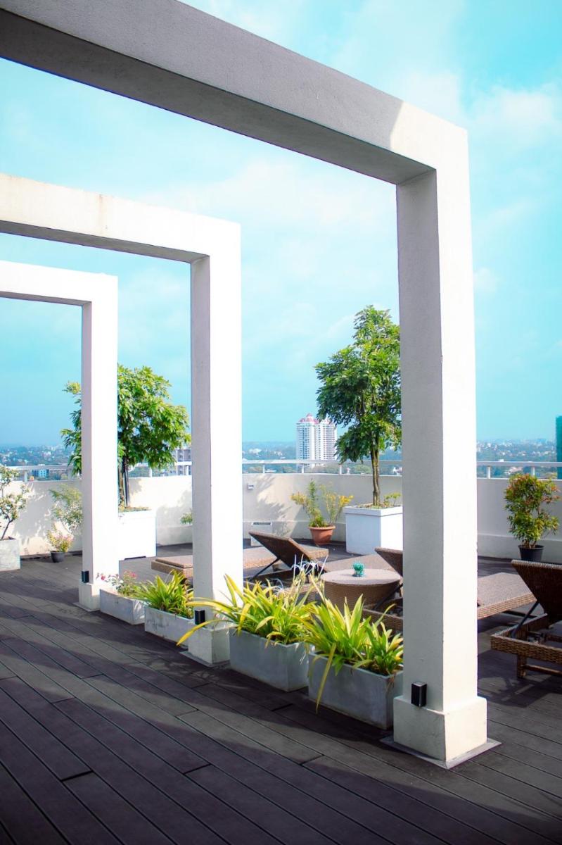 Premier Stayz by Gentz Colombo 08 - Housity