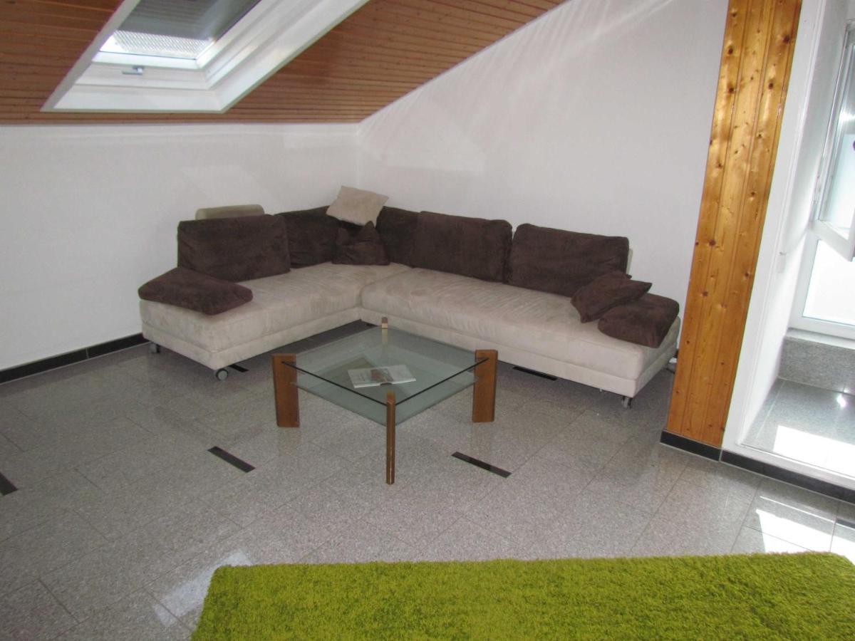 Ferienwohnung am Heuchelberg - Housity