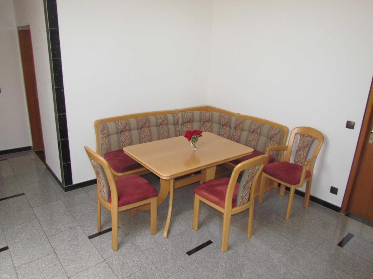 Ferienwohnung am Heuchelberg - Housity