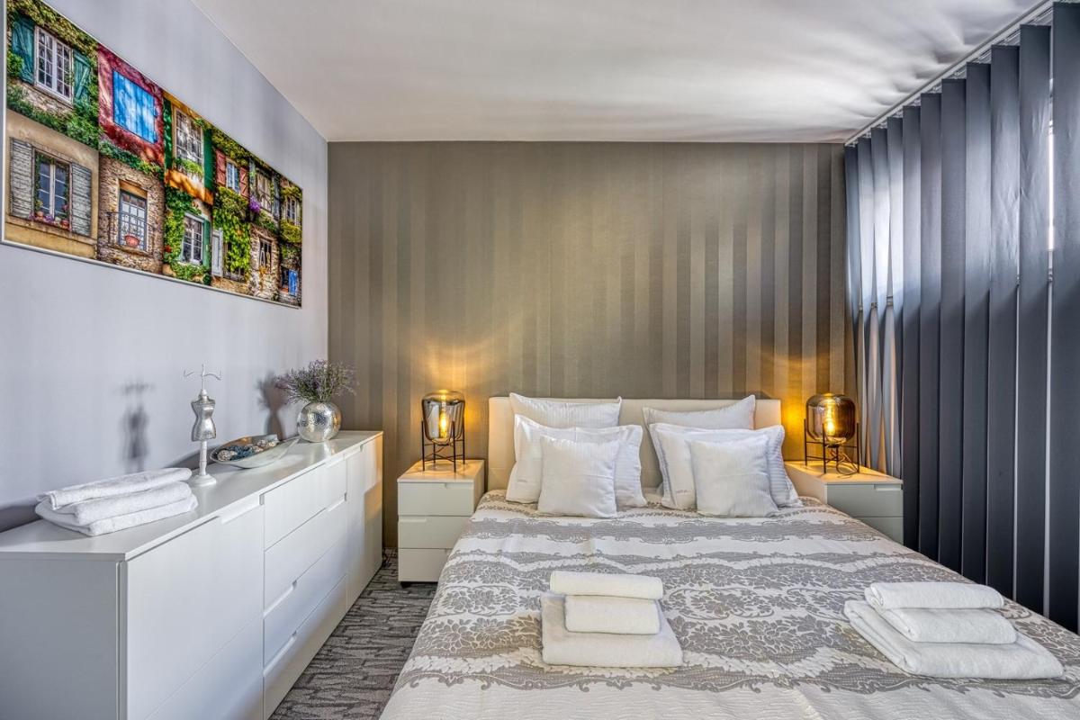 Luxury Apartment with Whirlpool - Housity
