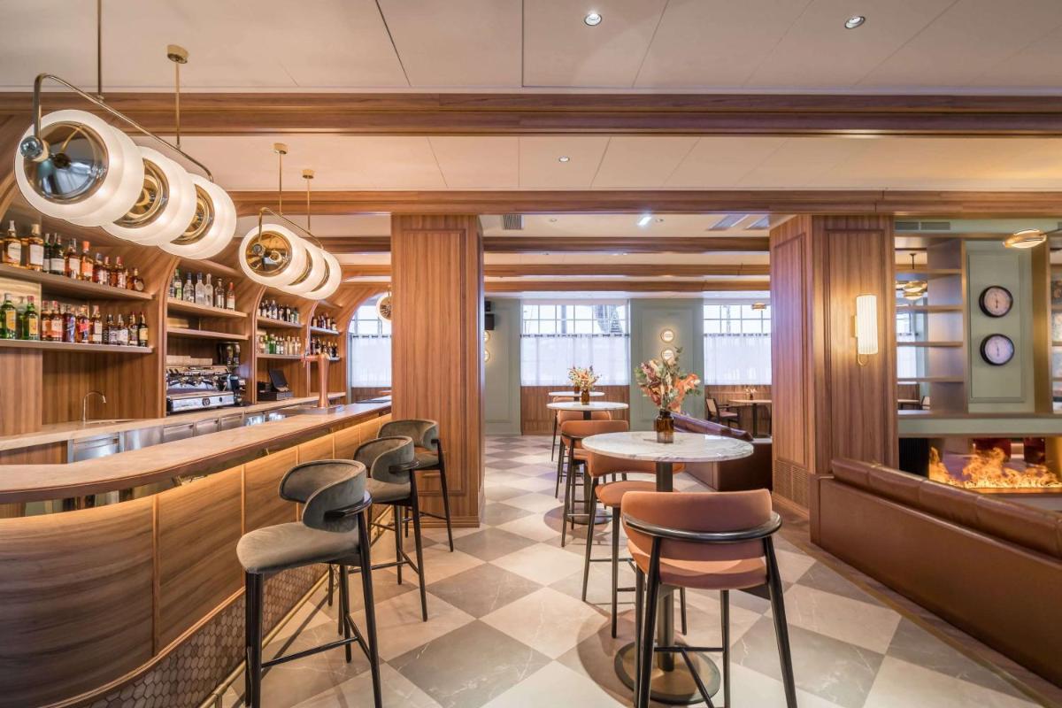 Bebidas en Canfranc Estación, a Royal Hideaway Hotel - Gran Lujo