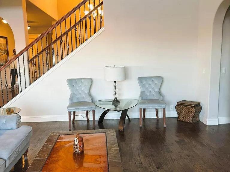 Luxurious 4br 3 baths office game room - 85 inch TV - Close to fishing boating and outdoors activities - Housity
